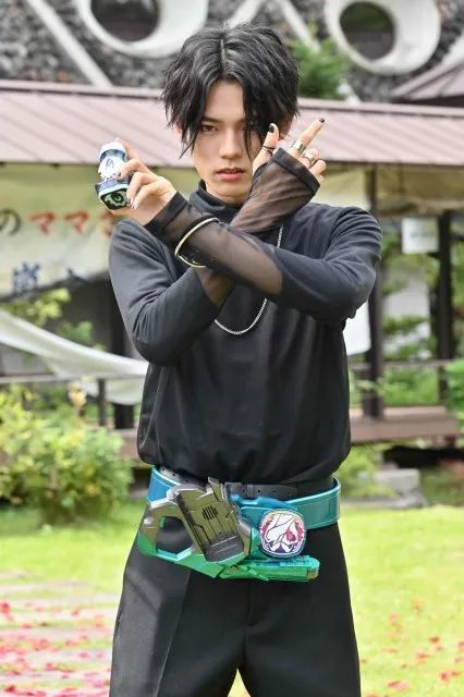 假面骑士|假面骑士Revice第8话先行图来袭,恶魔大二很帅气