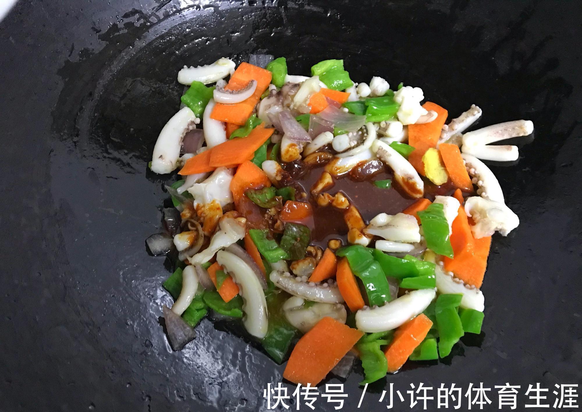 1人食午餐,不将就不浪费,10分钟搞定,鲜香味美,好吃又过瘾