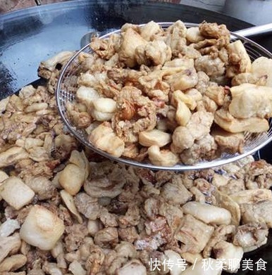 身体|最近孩子总爱吃猪油渣,吃多了对身体好还是坏吃对了才是宝!