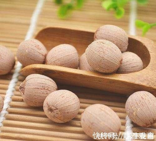 黑蒜|不起眼的几种食物, 是肝脏的“解毒王”每天吃一点, 排毒又养肝