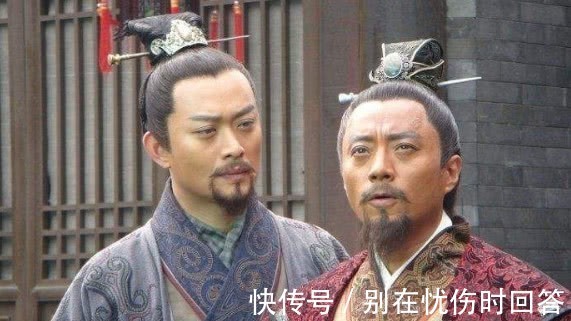 洪教头!柴进为什么只安排人试探林冲武艺,却不试武松?武松看完脸都绿了