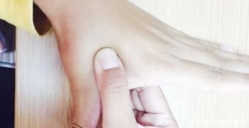 代谢|身体自带的“长寿开关”,没事按一按,促代谢通经络,防病又长寿