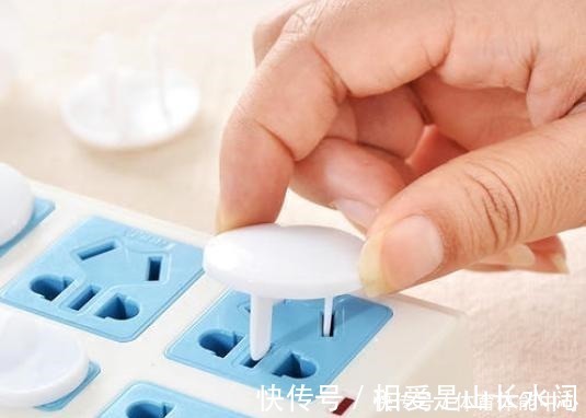 坠楼|妈妈趁3岁二胎睡着,送大宝上学,却再也没机会听小宝呼唤妈妈了!