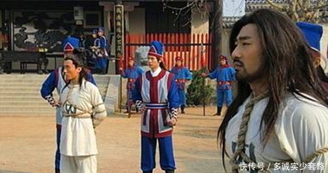 凶手|她自杀前出一上联,包拯前来查案,说:能对出下联者就是凶手!