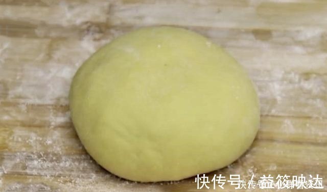想吃|想吃零食不要出去买,教你在家做,香甜可口,金黄酥脆,特好吃