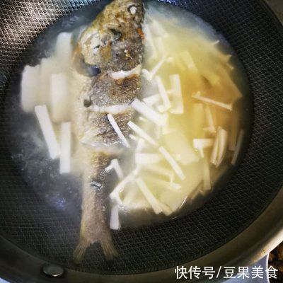 超下饭的大汤黄鱼，一学就会