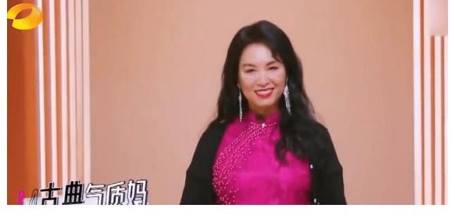 寶藏|吳昕蹭了媽媽的熱度，網(wǎng)友，寶藏母女實(shí)錘！海燕姐是個(gè)人物