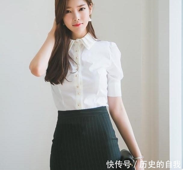 一条标准的黑色半身裙,给你美轮美奂的职场丽人范