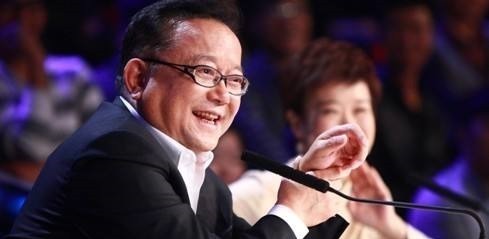 人告|8年前王刚误砸2亿真品古董,被持宝人告上法庭,如今结果如何