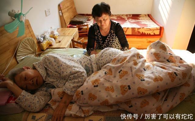 冰凉|血脂高的人，多留意手指，若没有这2个表现，脑梗或离你还很远