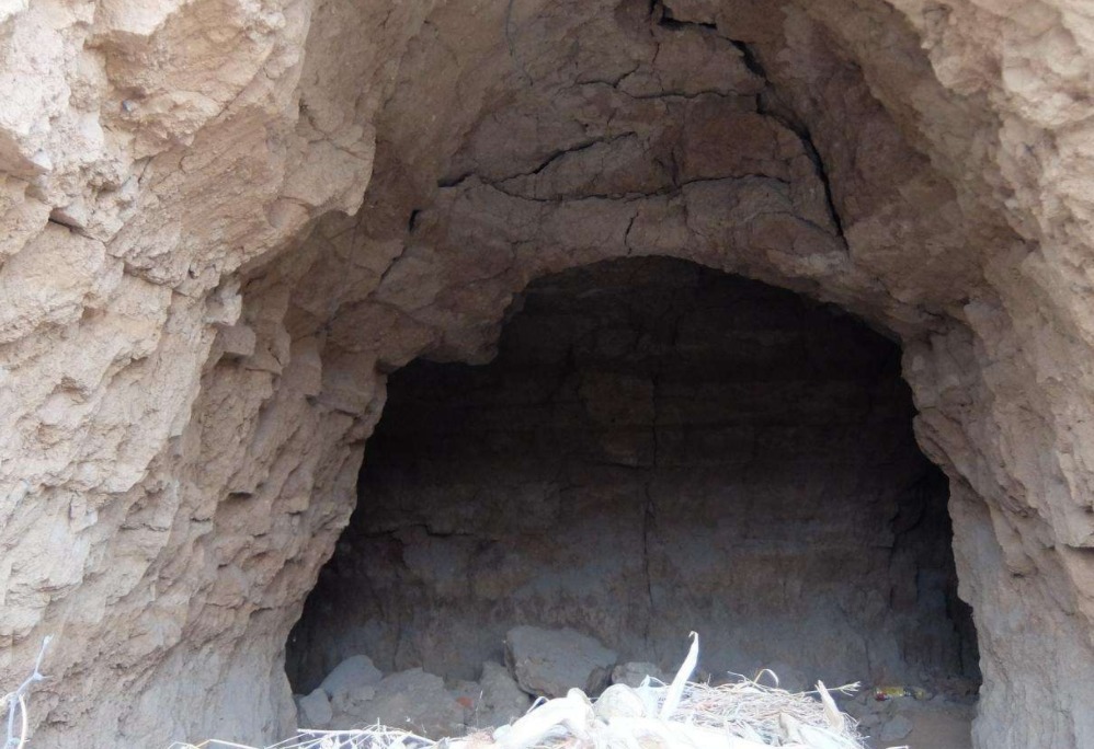 厘米|盗墓贼打开千年古墓,5厘米之隔布置巨额陪葬,专家:造化弄人