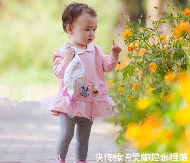 衣服|给孩子买衣服要买大一码,明年接着穿“三大四正好”原则要牢记!