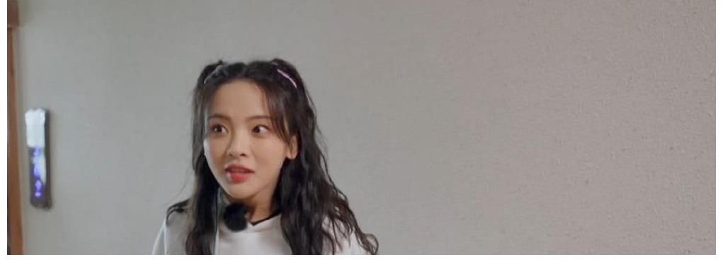 助阵|徐一宁人尽皆知!杨超越情急之下喊出何洛洛本名,黄明昊装傻助阵