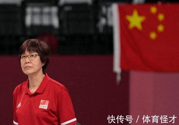 亚运会|排协改主意,中国女排突传坏消息,郎平最担心的事发生了