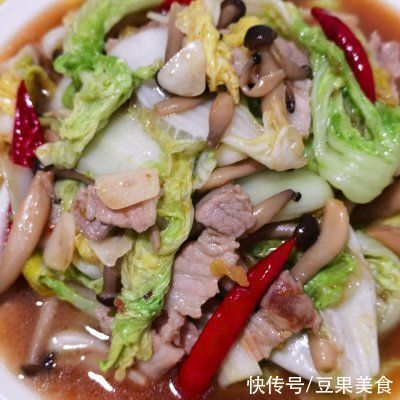 小米辣|小白菜炒蟹黄菇这样做，营养又美味