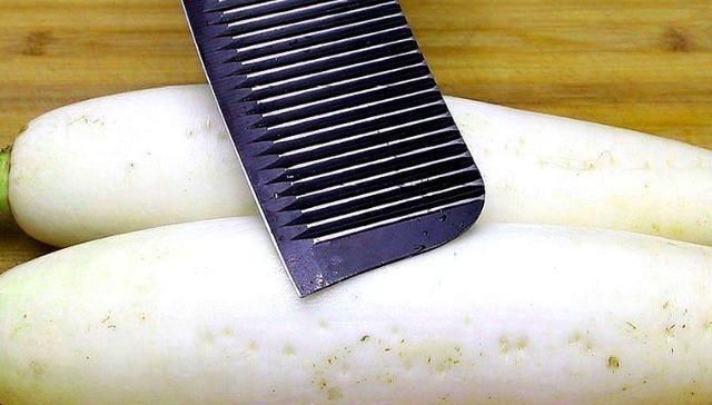 冬天进补,吃牛羊肉不如吃它,营养滋补,五毛钱一斤,比肉还要香