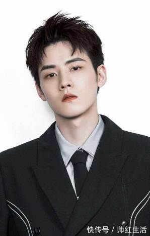 发言人|周震南任豪回归舞台,R1SE斩获多个奖项,赵磊却成发言人