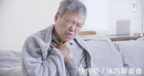 喉咙痛|喉咙痛若伴有4种情况,或是食管癌的信号