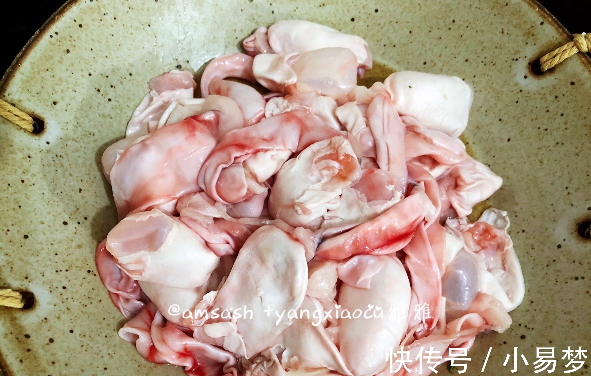 老少|每次遇到此菜都不放过，简单美味又营养，不加一滴水，老少抢着吃