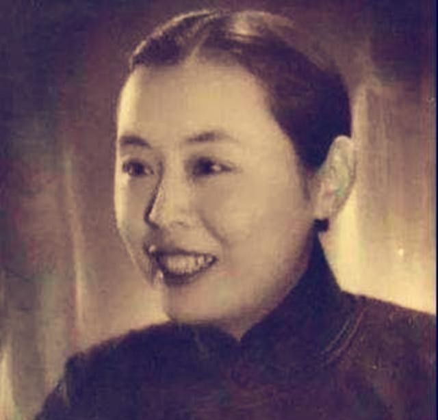 陆小曼&徐志摩最重要三个女人真实照片:每个都漂亮靓丽,但结局都很惨淡