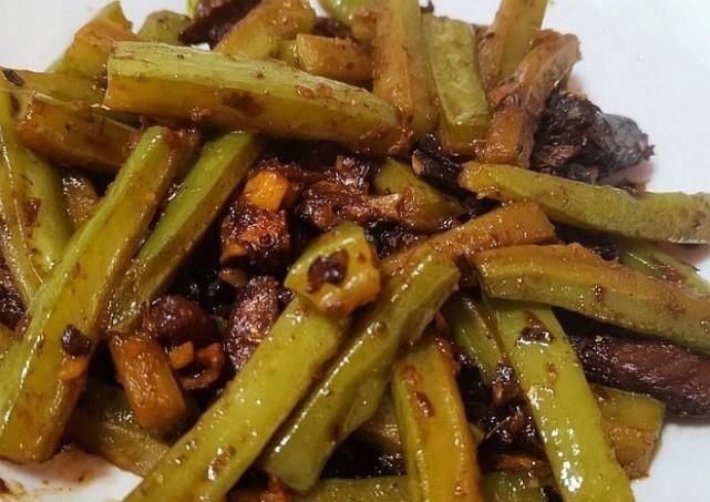 好吃到爱不释口的硬菜,香而不腻,美味诱人,两天没吃家人就馋!