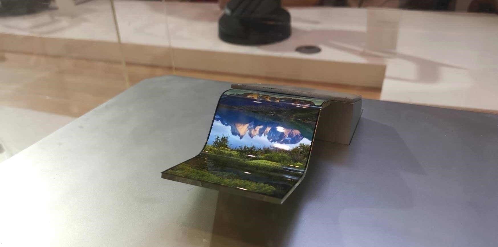 oled|作“备胎”都不要?京东方屏幕再被苹果拒绝,真的是质量不过关?