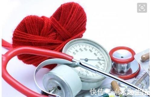 毫米汞柱|高血压不要担心，日常的1种食材，喝水时撒点，血压健康又稳定