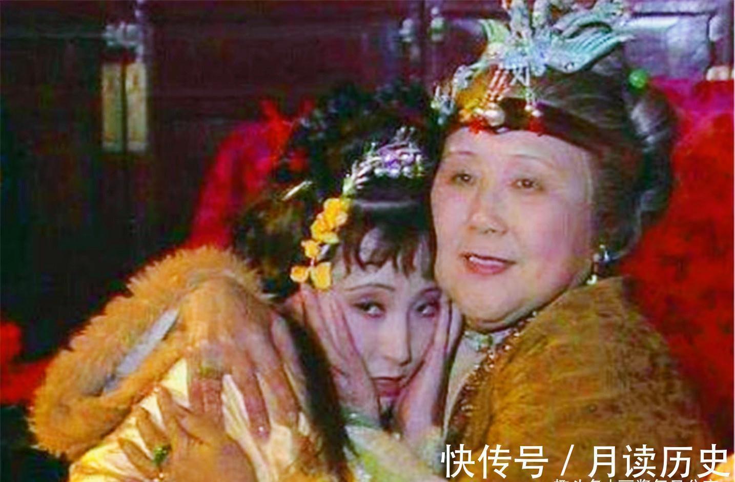 贾府!红楼梦:黛玉初来贾府就撒了一个谎,那是贾母给她上的人生第一课