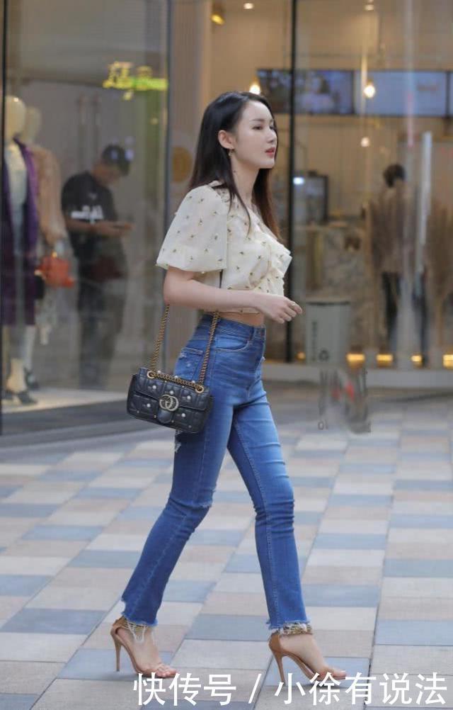 连衣裙|收腰波点连衣裙,美丽大方,又充满活力