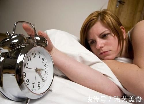 缓解|睡前按一按这3个地方,防治失眠、神经衰弱,让你一觉睡到大天亮