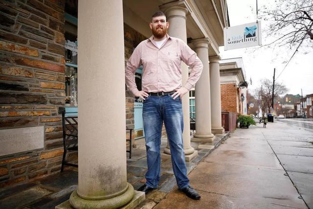 美国|37年前刚出生就是巨婴,体重到达14.5斤轰动全美国,现状如何?