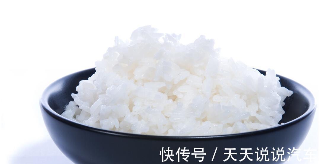 小米粥|白米饭、小米粥，糖尿病人该如何选择血糖稳？医生说，要这样吃