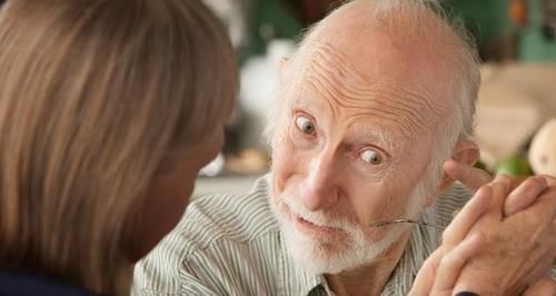 血压|4个“指标”都达标了,说明老人身体很健康,年富力强、老当益壮