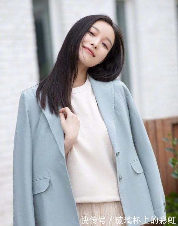 耐看|脸部有这四种特征的女人,属于耐看型,不化妆也很好看!