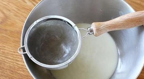 大白兔|火了半边天的大白兔,教你做成没有冰渣的大白兔雪糕,就靠它