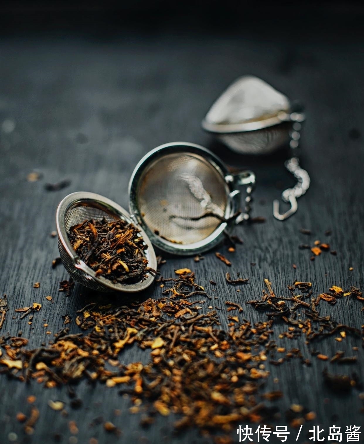 孟浩然@常建很经典的一首诗,短短4句记录自己的一天,读来回味无穷