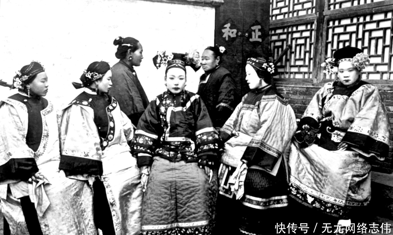 清代|一些民国女子和清代女子的老照片