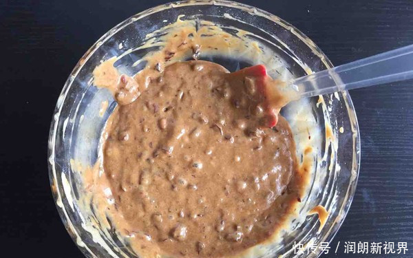 面粉|家里有面粉和大枣,就能做枣糕,比蛋糕简单香甜,新手一做就成功