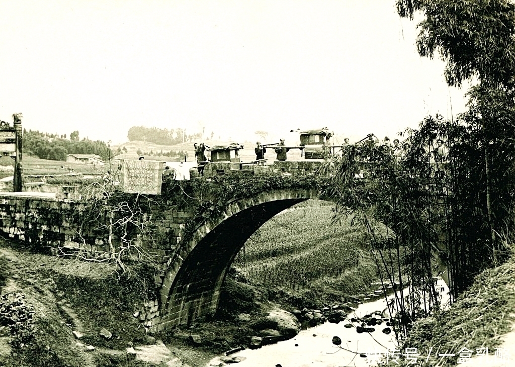 清代奇案:妻子貌美,吃鸡肉时假死,三个男人丧命,连成一桩奇案