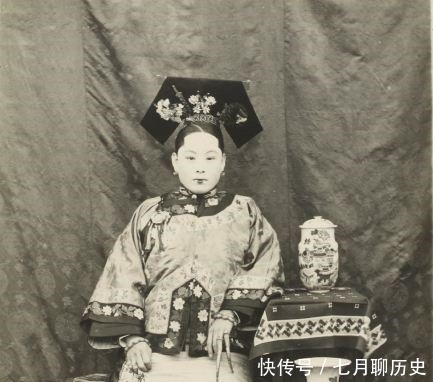 容貌|清朝有钱人的太太并不是貌美如花，看看真实的容貌