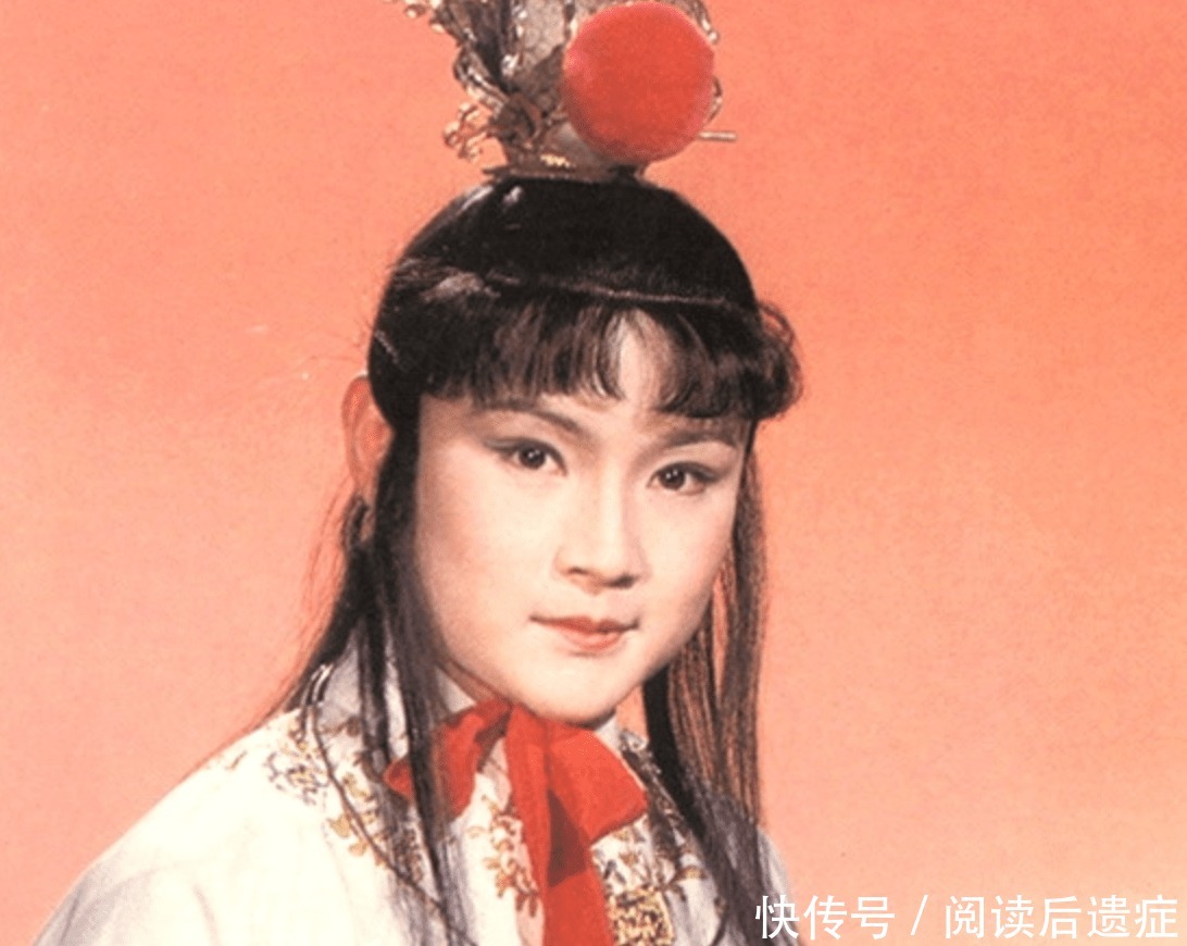 贾母|《红楼梦》：给迎春探春姐妹让座的，究竟是哪几位？