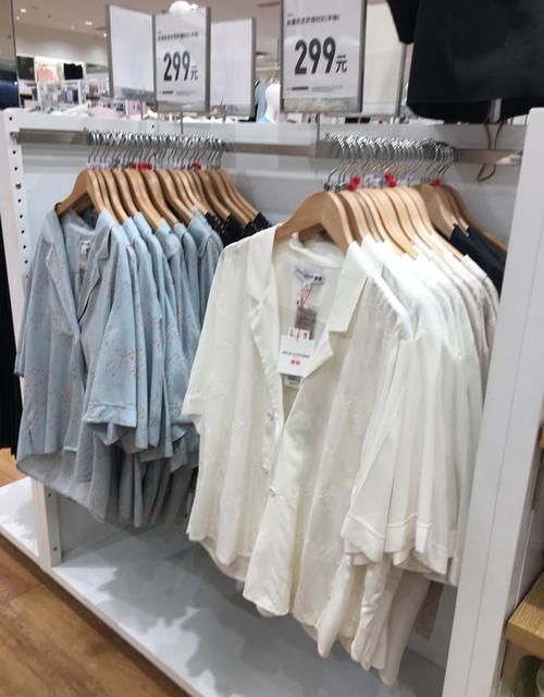 开春穿什么？女人的衣柜永远少一件衣服