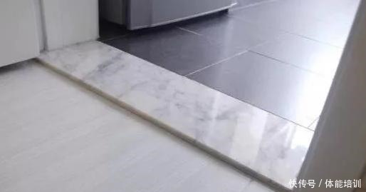 积水|越来越多人卫生间不装门槛石了,他们更爱这样设计,不得不说聪明!