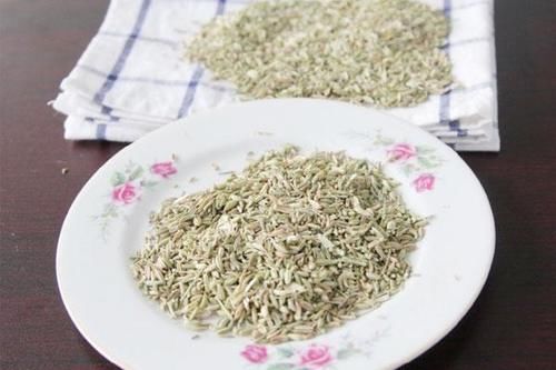 一味中药,无需食用,仅放在枕中闻,就能改善失眠?可信吗?