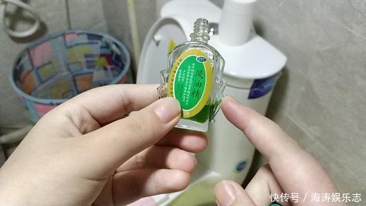 冬天太冷,蚯蚓钓鱼没有口,试试风油精,给口的都是大鲫鱼