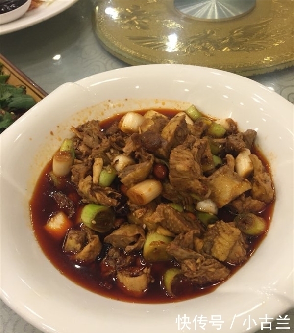 筷子|给你一双筷子,你会夹哪道菜,我猜你不会夹第三道