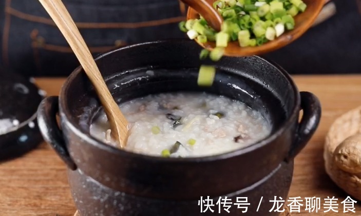 香浓|做皮蛋瘦肉粥，3样一起煮就错了，广州阿姨教4招，香浓黏稠，好喝