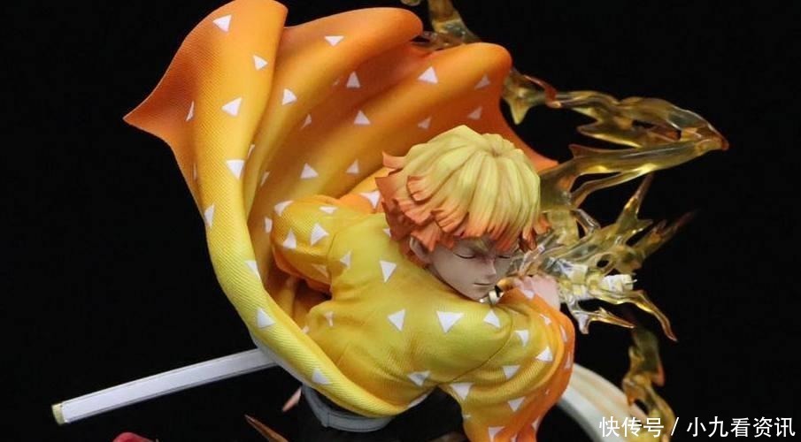 手办|鬼灭之刃善逸一战成名手办,标价两千,小孩子少看