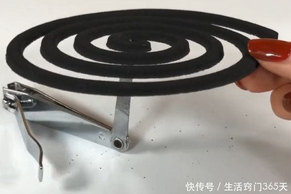 指甲钳的“隐藏功能”你会用吗?家家户户都用的到,学会受用一生