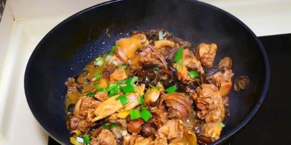 炖鸡肉有腥味一招教你解决这个问题,软嫩鲜香汤更鲜